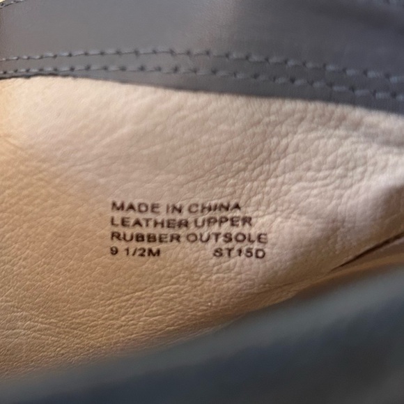 Michael Kors heels - Picture 3 of 5